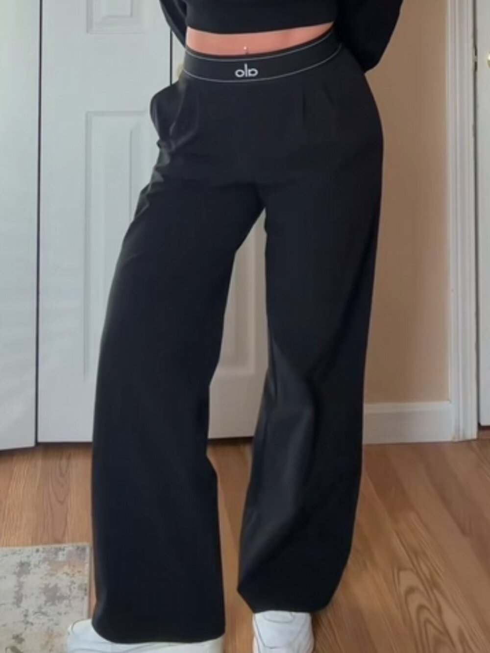 💗Black ALO Yoga  Straight-Leg Trouser Suit Up Pants🤭NWT (Length:30" Inseam)